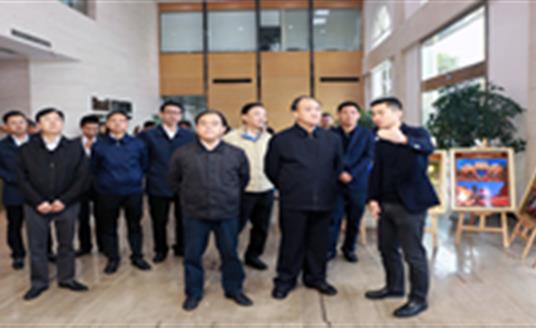 【公司要闻】成都市政协主席李仲彬一行莅临悟空体育照明考察调研