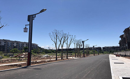 悟空体育为遂宁提供的这个路灯“小书包”，在5G时代将有“大用处”